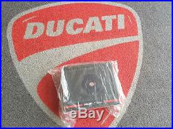 Ducati hypermotard Billet Aluminium Tank Cap by Rizoma 97780081AA BLACK